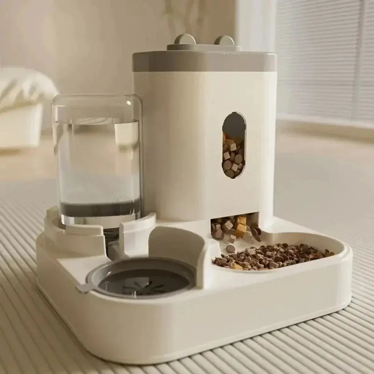 Mangeoire automatique pour chiens et chats - Pattes et Moustaches